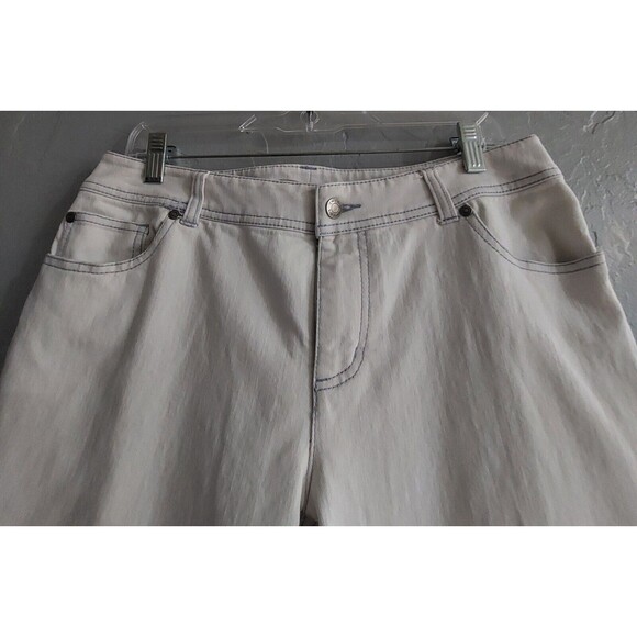 Chico's Pants Jeans Women Size 0,Pockers, 30 Inch Waist, 27 Inseam, Straingh Leg - Picture 7 of 8